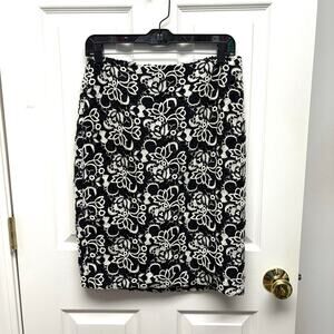 Talbots Skirt Lace Pencil Black White Floral Lined Women’s Size 4 Workwear Glam